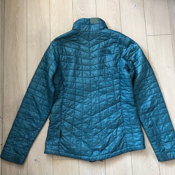 The North Face Women’s Puffer Jacket in Light Blue Size S - Picture 10 of 14